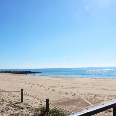 Mar - Front 아파트 *