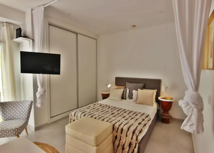 Apartment Mar - Front *